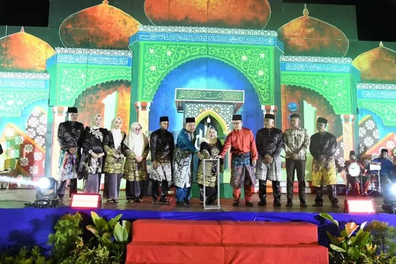 Cahaya Religius Semarakkan MTQ Bengkalis, Bupati Kasmarni Ajak Warga Hidup Bersama Al-Qur’an