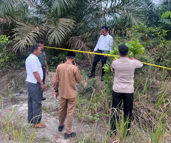 Mayat Bayi Ditemukan di Tambang Kampar, Polisi Selidiki Dugaan Pembuangan oleh Orang Tua