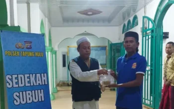Sedekah Subuh di Tapung Hulu, Warga Bukit Kemuning Rasakan Berkah Kebersamaan