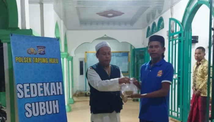 Sedekah Subuh di Tapung Hulu, Warga Bukit Kemuning Rasakan Berkah Kebersamaan