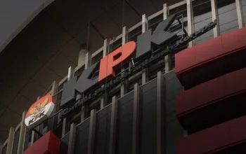 Tangan Kanan Gubernur Riau Tiba di Jakarta, KPK Periksa Intensif Terkait OTT Proyek PUPR