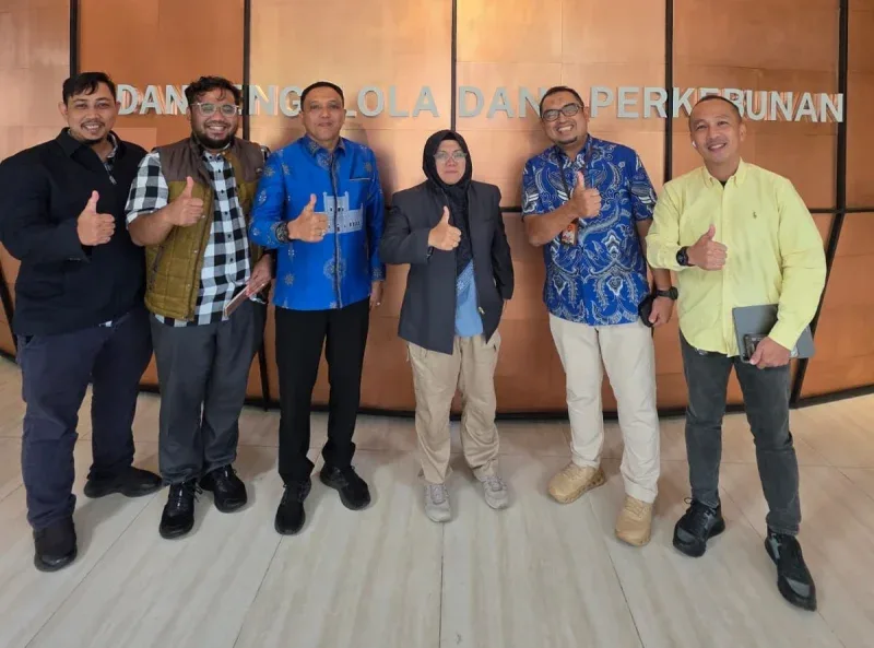 Bupati Siak Perjuangkan PSR dan Jalan Produksi ke BPDPKS