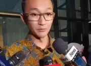 KPK Tetapkan Tersangka Kasus OTT Gubernur Riau, Uang Rp1,6 Miliar Disita