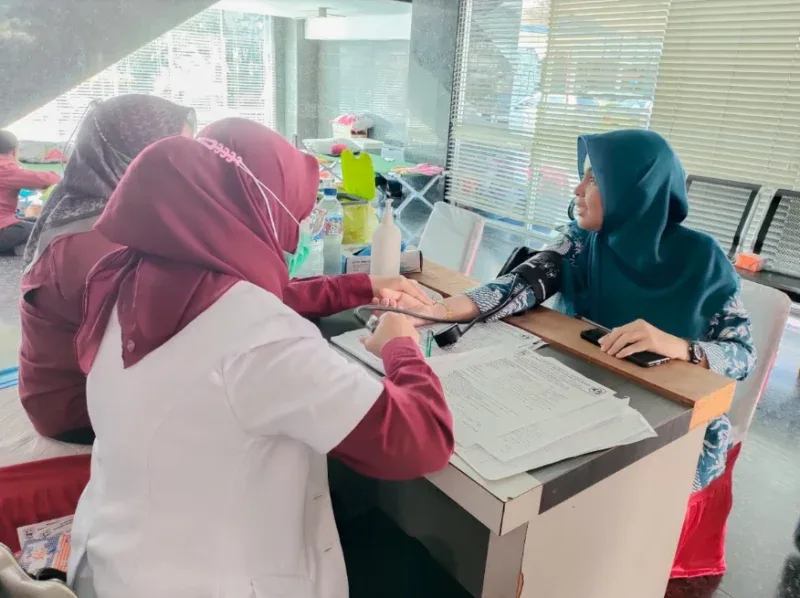 Sambut HKN ke-61, Pemkab Bengkalis Gelar Cek Kesehatan dan Donor Darah Gratis