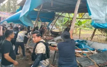 Polres Kampar Bongkar Arena Sabung Ayam Berkedok Lomba Nasional, Belasan Barang Bukti Disita