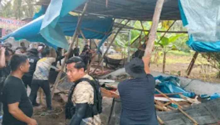 Polres Kampar Bongkar Arena Sabung Ayam Berkedok Lomba Nasional, Belasan Barang Bukti Disita