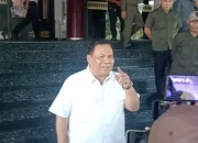 Kantor Gubernur Riau Digeledah KPK, Mobil Dinas SF Harianto Turut Diperiksa