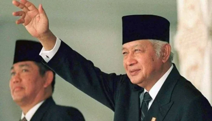 Soeharto Dinilai Layak Jadi Pahlawan Nasional, Fadli Zon: Prosesnya Ketat dan Transparan