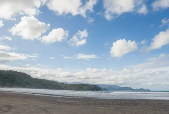 Pantai Air Manis, Pesona Legenda Malin Kundang di Ujung Kota Padang