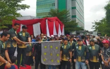 Ribuan Warga Meriahkan Jalan Sehat Milad ke-113 Muhammadiyah di Kampus Umri