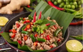 Menu Pedas Ekstrem Makin Populer di Kalangan Anak Muda, Pakar Ingatkan Risiko Kesehatan