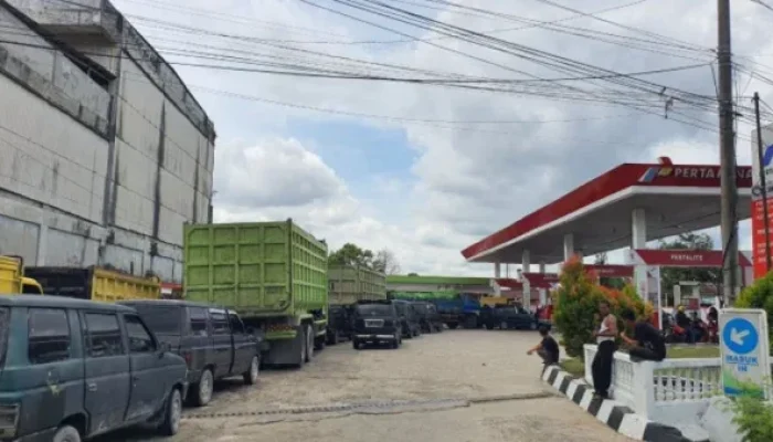 Mafia Solar Bayangi Duri: Bio Solar Subsidi Diduga Mengalir ke Industri