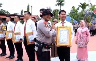 Polres Inhil Anugerahkan Penghargaan, Ungkap 19 Kg Sabu Jadi Prestasi Terbesar 2025