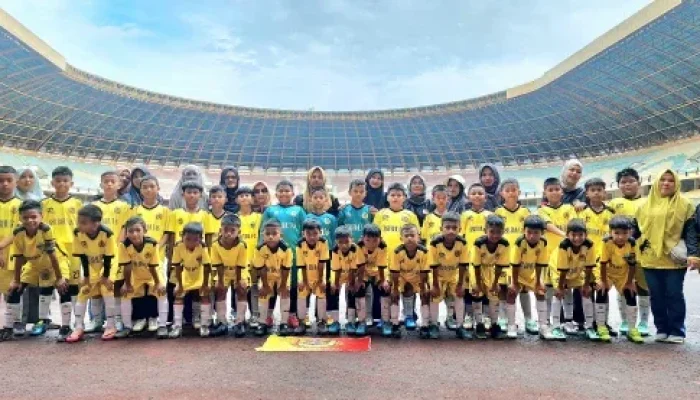 Dari Lapangan Sederhana, Tumbuh Generasi Sepak Bola Berani Bermimpi