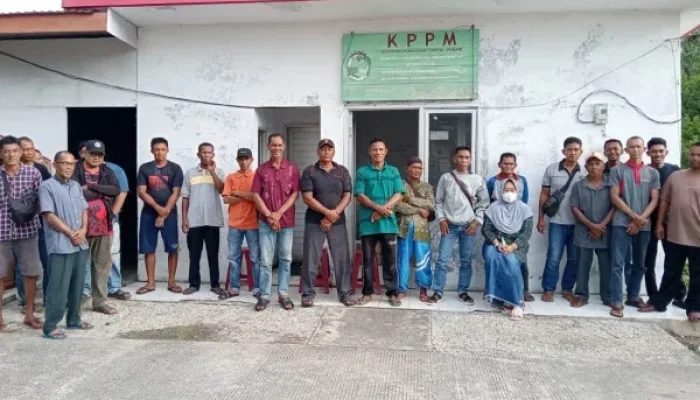Gejolak di Pambang: Ketua KPPM Dituding Menyimpang BBM Subsidi, 102 Kelompok Nelayan Pasang Badan
