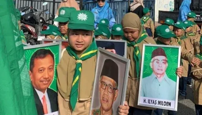 Ribuan Warga Ikuti Pawai Ta’aruf Milad ke-113 Muhammadiyah di Rokan Hulu