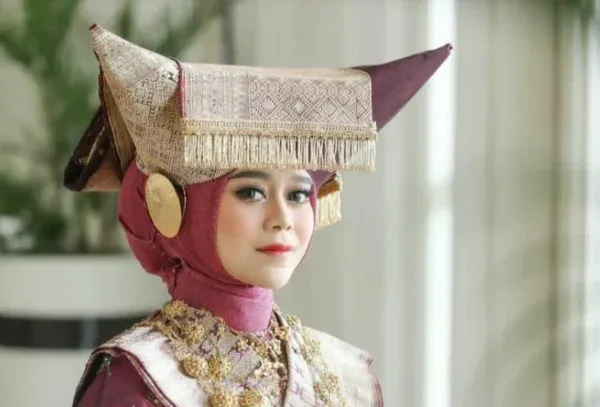 10 Suku tercantik di Pulau Sumatera yang Kaya Pesona Budaya dan Tradisi