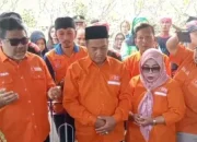Partai Buruh Ziarah ke Makam Marsinah, Tegaskan Komitmen Perjuangan Pekerja