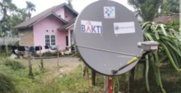 Komdigi Aktifkan Internet SATRIA-1 Pulihkan Komunikasi di Wilayah Bencana Sumatra