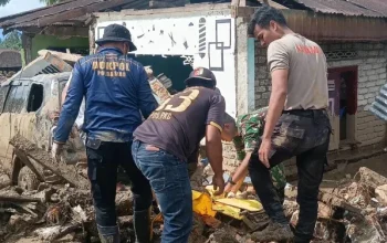 Tim BKO Polda Riau Temukan Korban Baru Banjir Bandang Agam, Operasi SAR Diperkuat