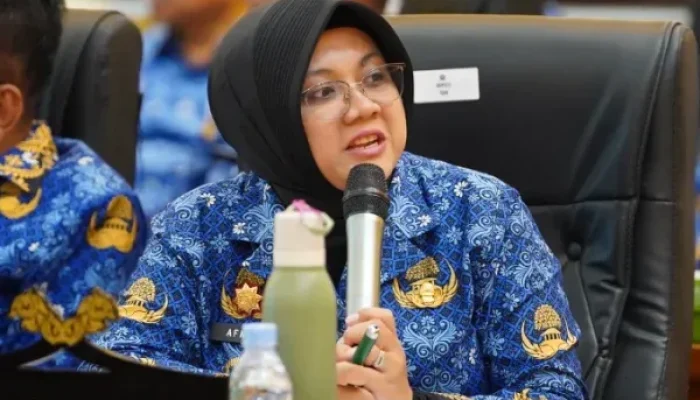 Petani Bungaraya Krisis Air, Pemkab Siak Tetap Bergerak Cari Solusi