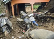 Banjir Bandang Palembayan Porak-Poranda Agam, Warga Keluhkan Minimnya Kehadiran Pemda