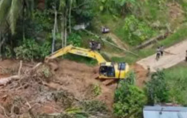 Polda Riau Kirim Alat Berat ke Sumbar untuk Percepat Penanganan Bencana