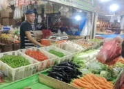 Harga Cabai Merah Masih Menanjak di Pekanbaru, Pedagang Akui Stok Tersendat Dampak Bencana