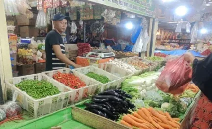 Harga Cabai Merah Masih Menanjak di Pekanbaru, Pedagang Akui Stok Tersendat Dampak Bencana