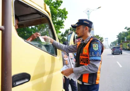 Bupati Siak Larang Truk Sawit Melintas Saat Jam Sekolah, Warga Minta Pengawasan Diperketat