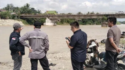 Antisipasi Banjir, Pemprov Riau Perkuat Pilar Jembatan Sei Rokan pada 2026
