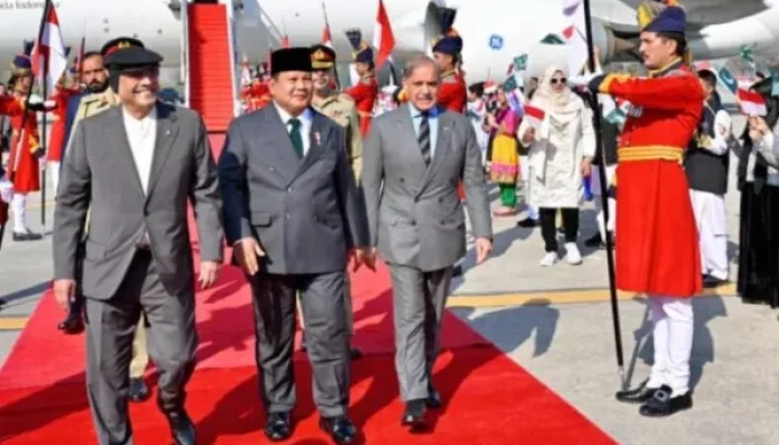 Presiden Prabowo Disambut Pengawalan Jet Tempur Saat Tiba di Pakistan, Tandai 75 Tahun Hubungan RI Pakistan