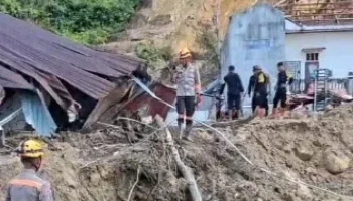 Tim K9 Polri Temukan Titik Dugaan Korban Longsor di Tapanuli Tengah