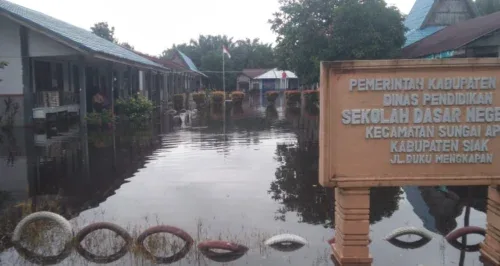 Banjir Rendam Mengkapan, Warga Desak Normalisasi Sungai