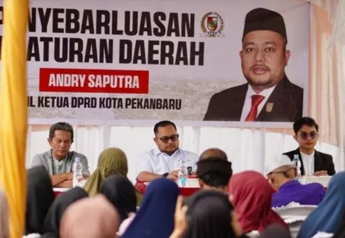 Wakil Ketua DPRD Pekanbaru Sosialisasikan Perda Kawasan Tanpa Rokok di Rumbai