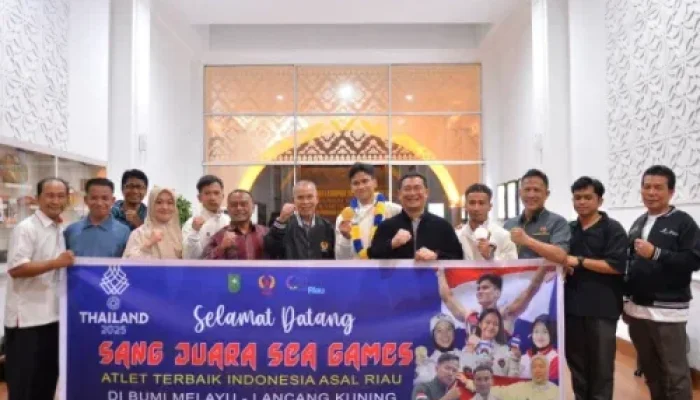 Abiyu Raffi Sabet Emas SEA Games 2025, Harumkan Nama Riau di Thailand