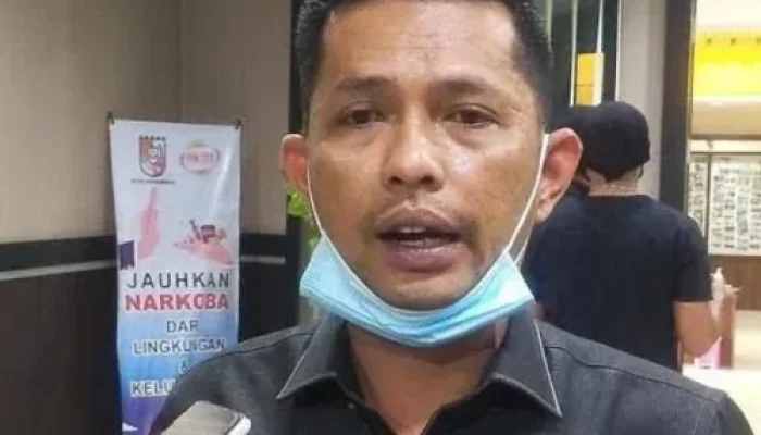 BBM Subsidi Antre Panjang di Pekanbaru, DPRD Minta Disperindag dan APH Turun Tangan
