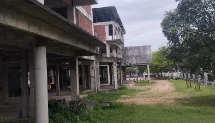 Beton yang Membisu di Banda Aceh: Proyek Kantor PUPR Miliaran Rupiah Mangkrak, Publik Menunggu Kepastian