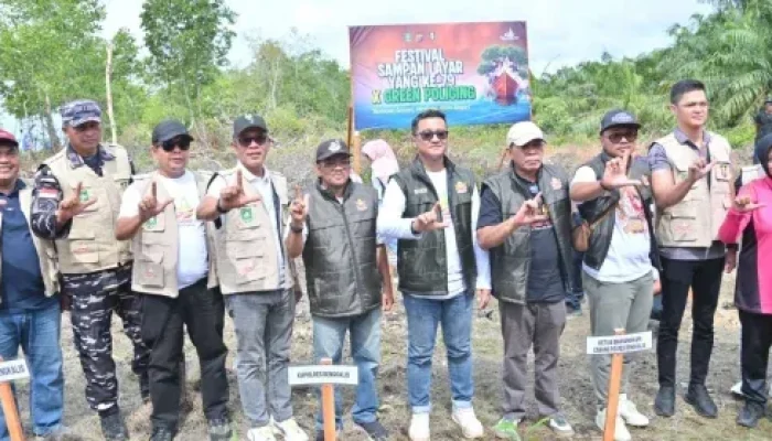 Bukan Sekadar Festival: Sampan Layar Menggerakkan Pelestarian Alam dari Ketam Putih
