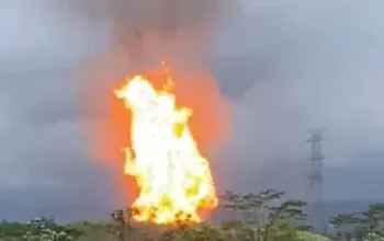 Diduga Pipa Gas TGI Meledak, Jalur Lintas Timur Jambi–Riau Lumpuh Total