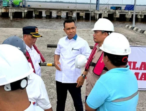 Dermaga Tanjung Buton Roboh, Alfitra Desak Pemerintah Pusat Segera Turun Tangan