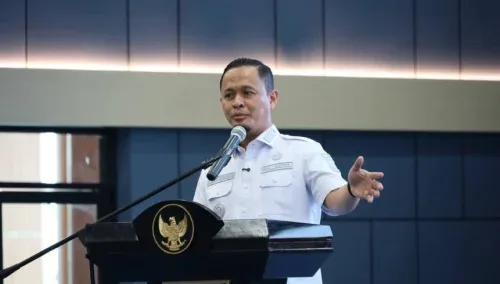 Puskesmas Pekanbaru Kini Buka Sampai Malam, Pemko Tekankan Pelayanan Warga Tanpa Pengecualian