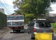Angkut Material Tol Tanpa Terpal, Warga Banyurejo Desak Penindakan Tegas