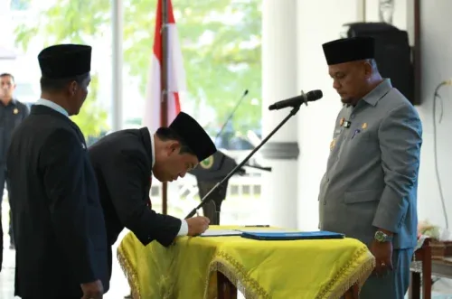 Benahi Struktur OPD, Pemkab Siak Resmi Rotasi dan Lantik 198 ASN