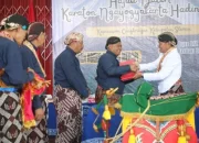 1 Tradisi dan Amanah Budaya: Bupati Harda Kiswaya Terima Ubarampe Labuhan Merapi