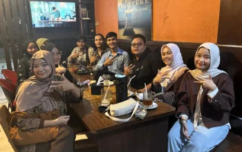 Mahasiswa UMRI Kaji Peran Strategis Media dalam Menciptakan Opini Publik