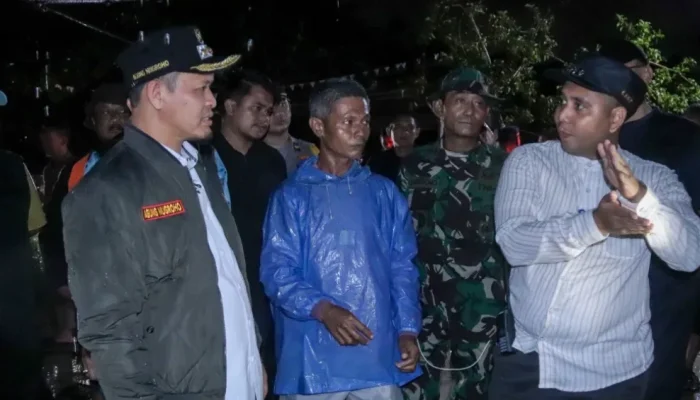 Hujan Deras Picu Ancaman Banjir, Wali Kota Pekanbaru Turun Langsung Cek Lokasi Rawan