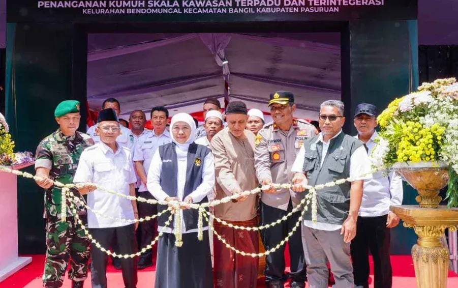Khofifah Resmikan PERMATA JATIM di Pasuruan, Kawasan Kumuh Disulap Jadi Permukiman Religi