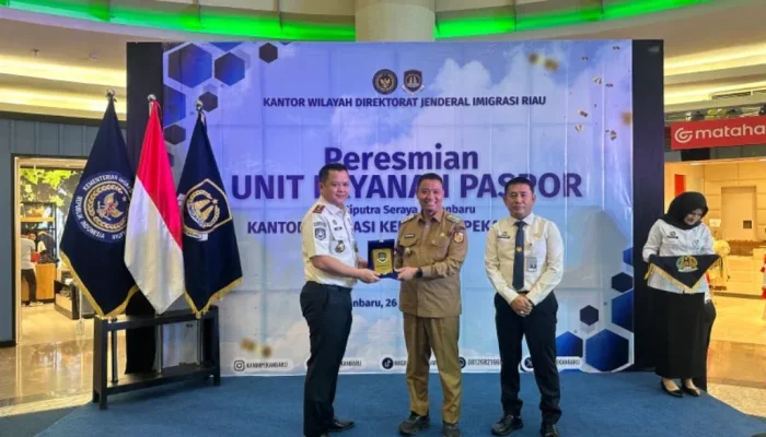 Layanan Paspor Bertransformasi, Imigrasi Pekanbaru Buka ULP di Mal Ciputra Seraya
