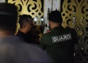 Ditekan Massa, New Paragon Pekanbaru Resmi Ditutup Malam Hari